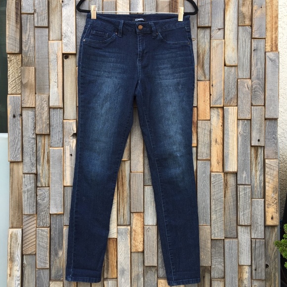 d jeans brand website